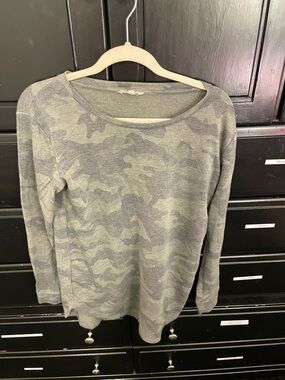 Jane and Delancey Gray Camo Scoop-Neck Sweater